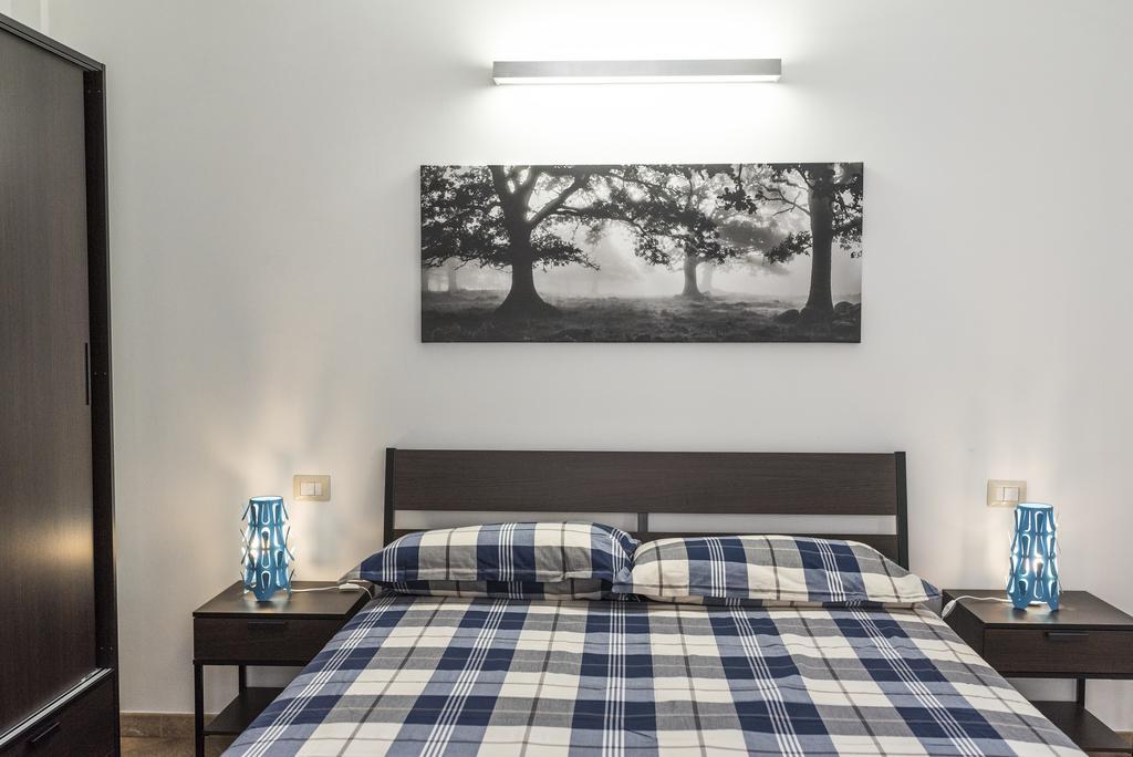 Al Castello Di Leonardo Hotel Sant'Angelo Lodigiano Bagian luar foto