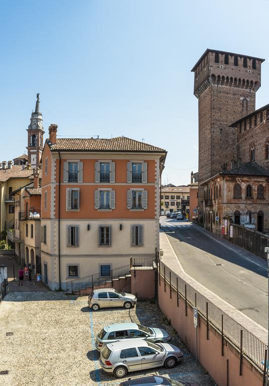 Al Castello Di Leonardo Hotel Sant'Angelo Lodigiano Bagian luar foto